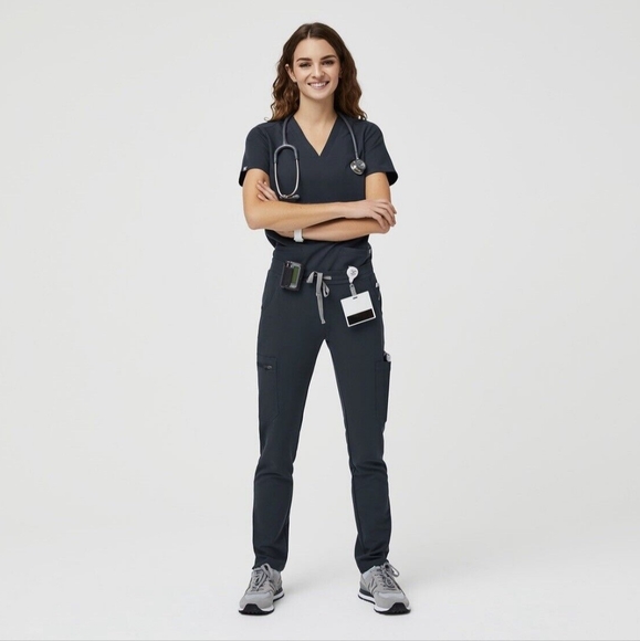 FIGS Scrub SET - Picture 2 of 5